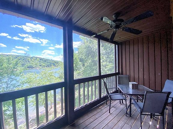 5th image of 3912 E Eagle Bay Dr #19