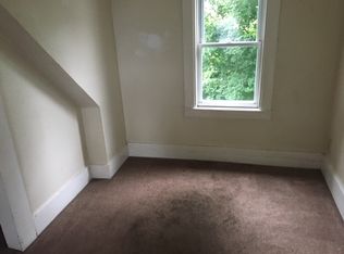 285 Clinton St #2, Springfield, VT 05156