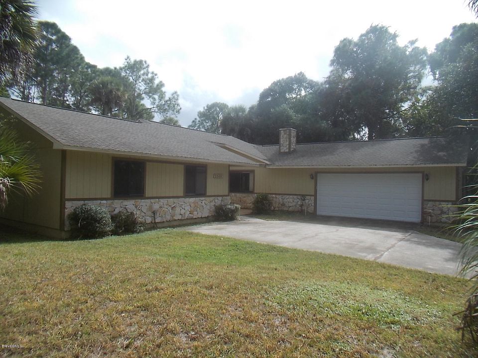 1st image of 1822 S Live Oak Dr