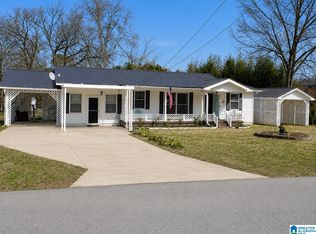 825 McCay Ave, Oneonta, AL 35121