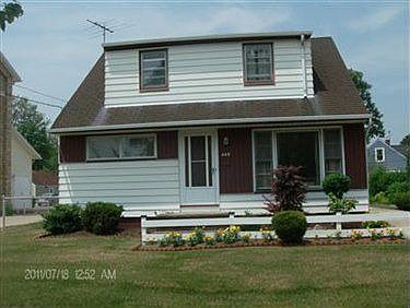 1st image of 645 N Rocky River Dr