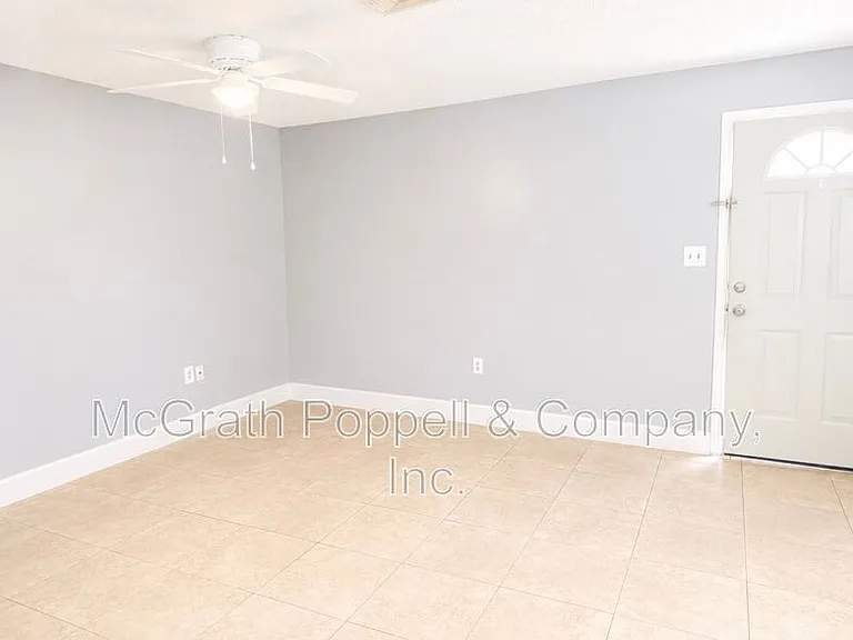 7702 Chase Rd — Photo 7