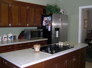 112 Edgewood Dr, Thomasville, GA 31792