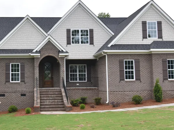 3400 West Hampton Drive, Rocky Mount, NC 27804