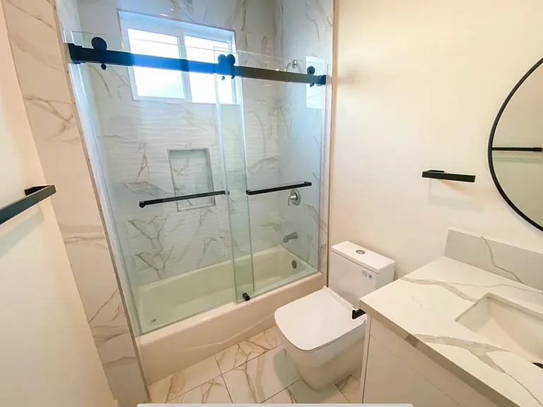 2806 S Palm Grove Ave #2 — Photo 7