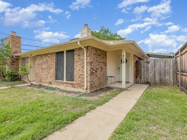 719 Cory St, Grapevine, TX 76051