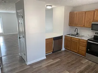 1407 Glenwood St - Unit 3 — Photo 2