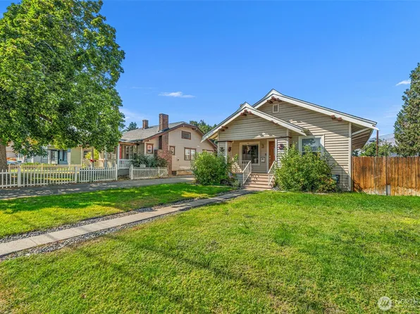 900 Okanogan Avenue, Wenatchee, WA 98801