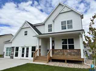 5936 S Hosta Ave, Sioux Falls, SD 57108