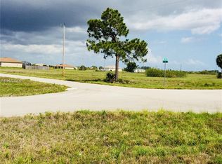 3931 NW 40th Ln, Cape Coral, FL 33993