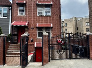 1800 Palisade Pl, Bronx, NY 10453