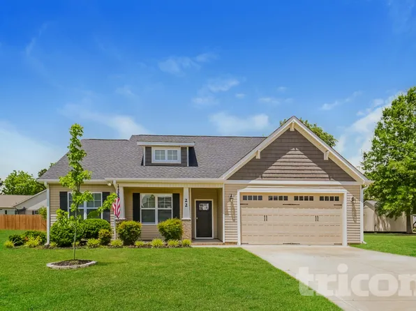 22 Keller Ct, Lillington, NC 27546