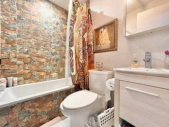 Rented by Doorway NYC, LLC
