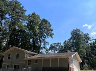 1881 N Oak Dr, Lawrenceville, GA 30044