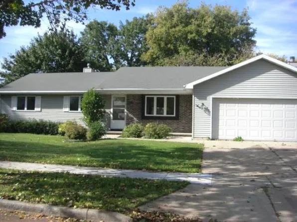 809 S Covenant Ln, Appleton, WI 54915