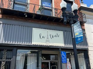 116 N Market St, Paris, TN 38242