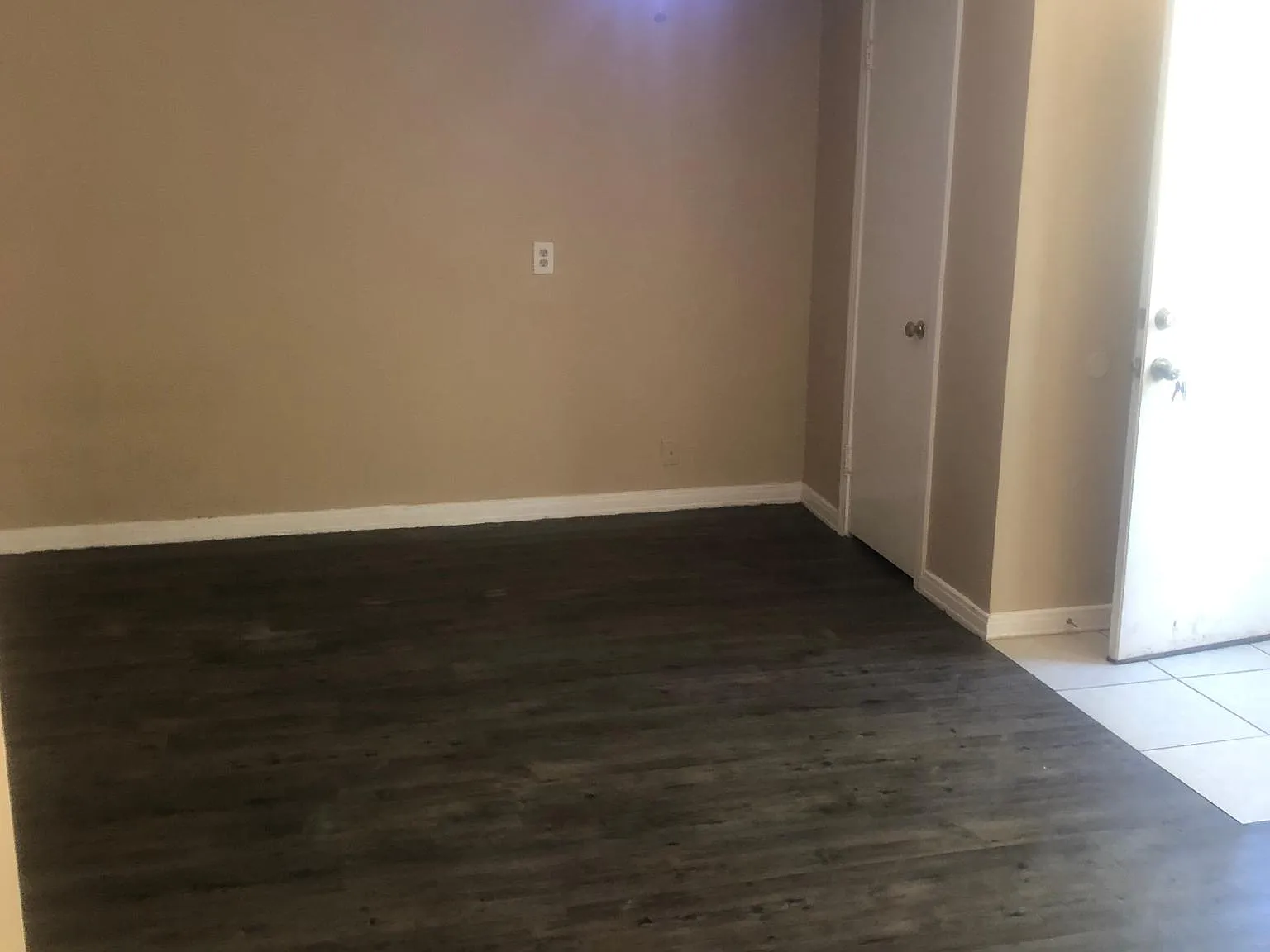 Studio, 325 sqft, $750 — Photo 4