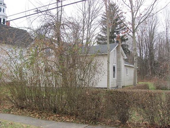 3rd image of 14 River St