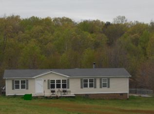 205 Casey Cir, Keeling, VA 24566