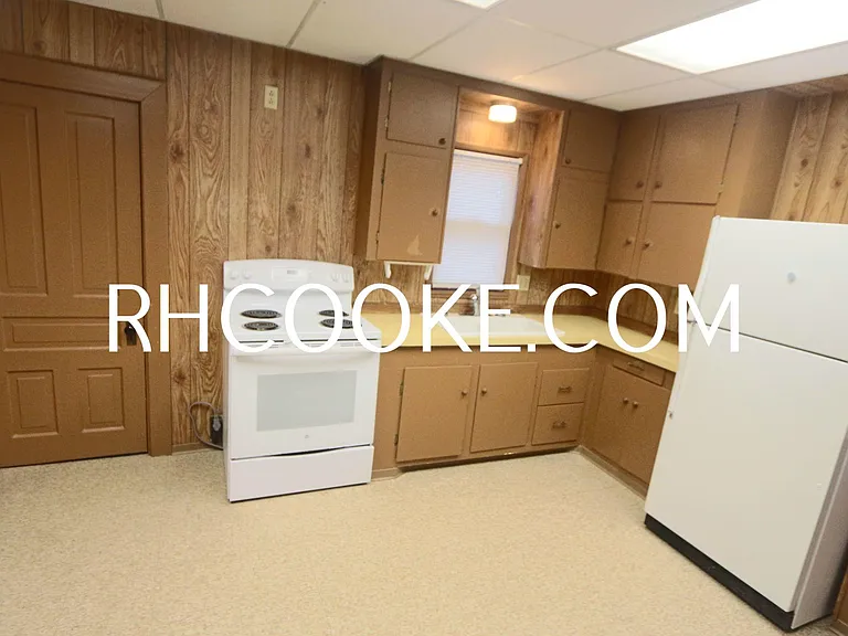 2402 W Bridge Ave #1 — Photo 7