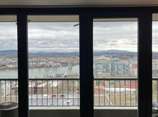 111 SW Harrison St APT 17G, Portland, OR 97201