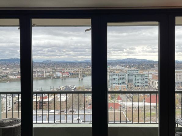 111 SW Harrison St APT 17G