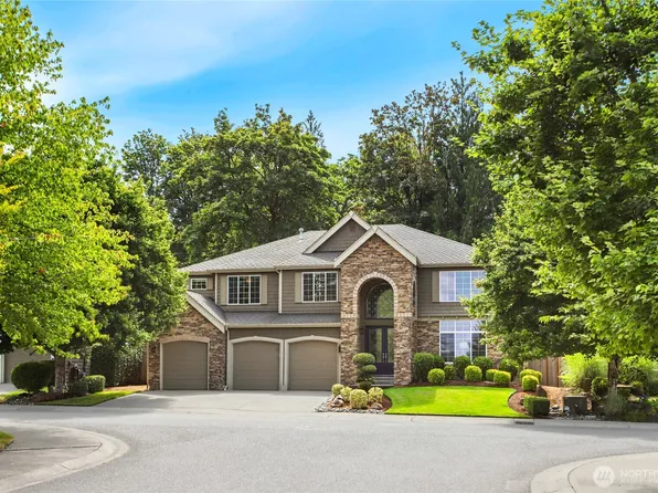 25901 NE 1st Place, Sammamish, WA 98074