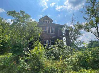 3831 Webb St, Detroit, MI 48206
