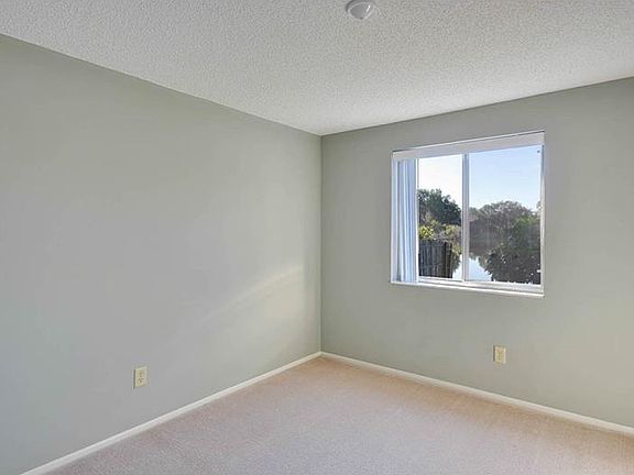 5th image of 21450 Northwood Dr