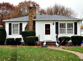 203 E 14th St, Streator, IL 61364