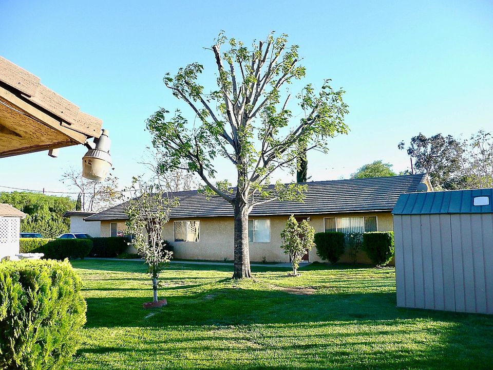 1st image of 8466 Almond Ave