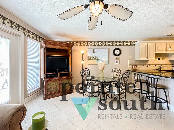 4th image of 13500 Sandy Key Dr Unit 211
