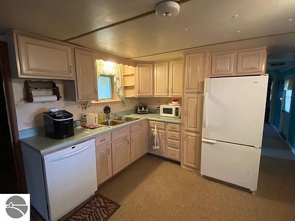 3rd image of 309 Morton Dr