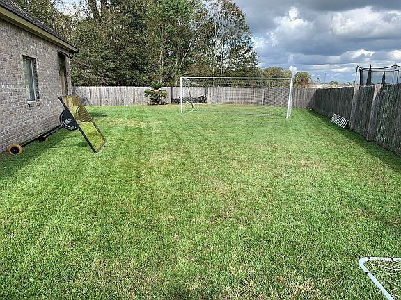 5th image of 13260 Dutchtown Lakes Dr
