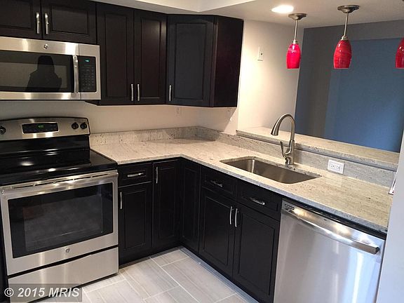 3rd image of 10741 Glen Hannah Dr