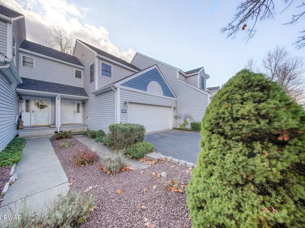 4089 Milford Landing Dr, Milford, PA 18337