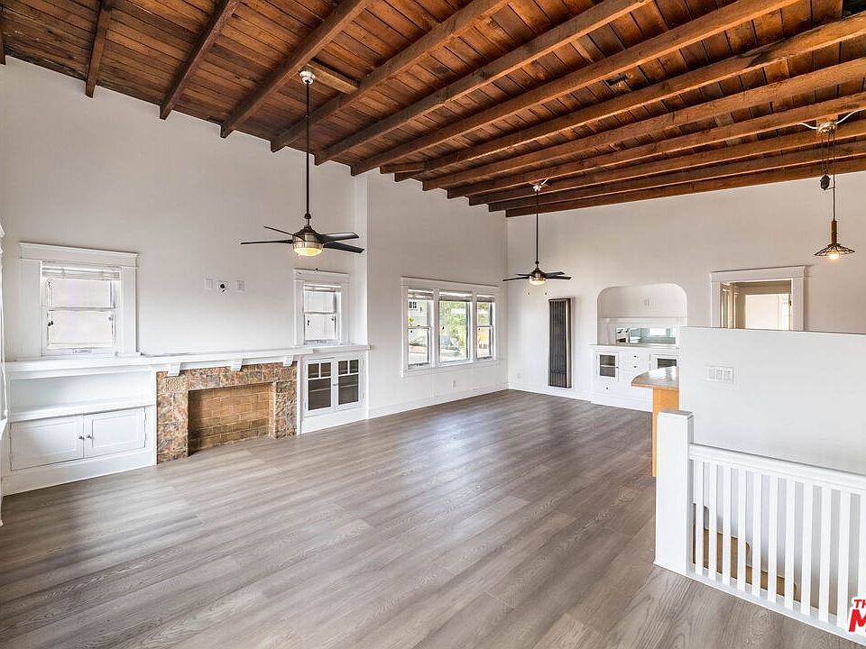 1st image of 2627 3rd St #2637-1/2