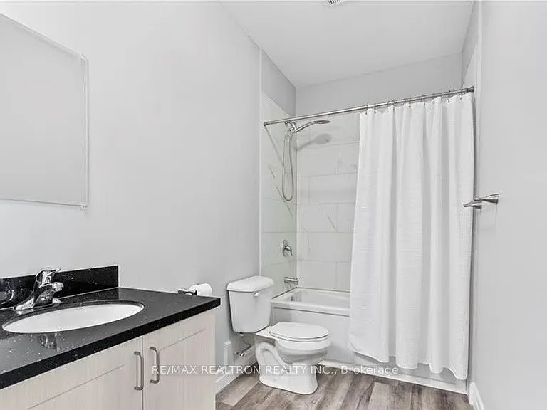 501 Frontenac St #507 — Photo 12