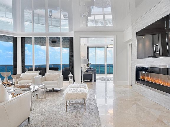 3rd image of 3100 N Ocean Boulevard #1609