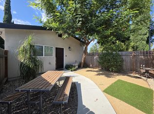 6956 Glade Ave, Canoga Park, CA 91303