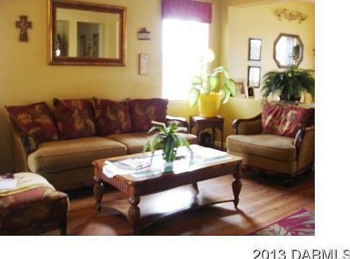 4th image of 571 Aeolian Dr