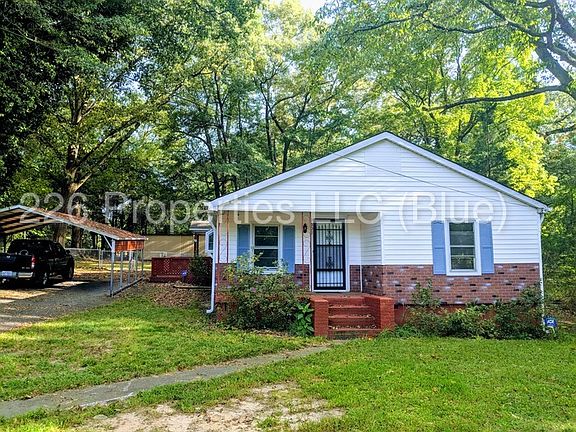 3rd image of 2503 Crescent Ln