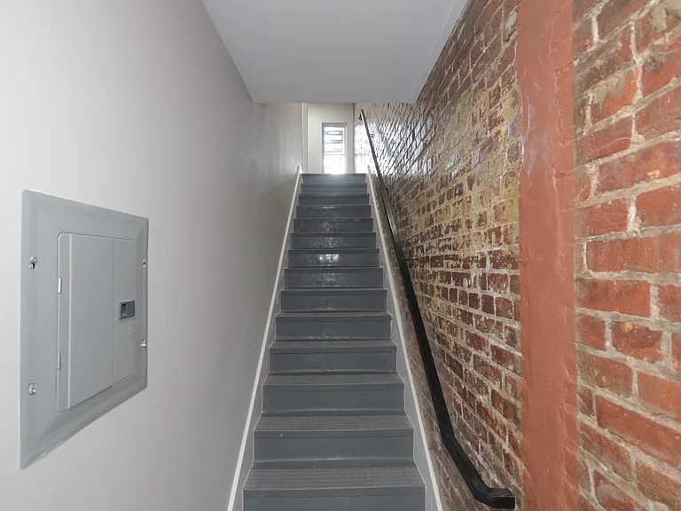 111 Rhode Island Ave NW — Photo 4
