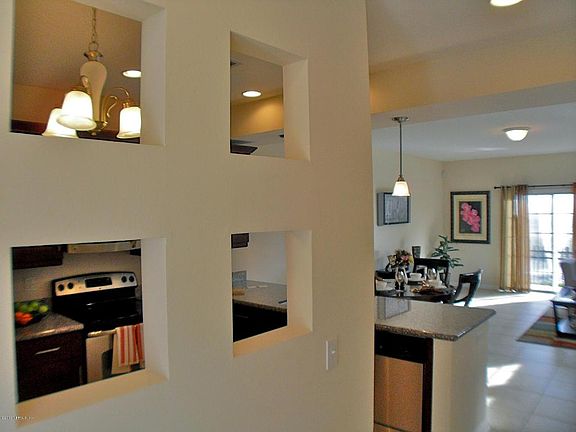 3rd image of 11312 Estancia Villa Cir #1001