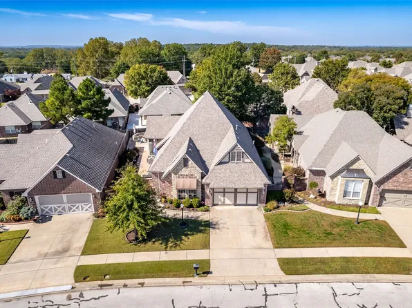 9012 N 100th East Ave, Owasso, OK 74055