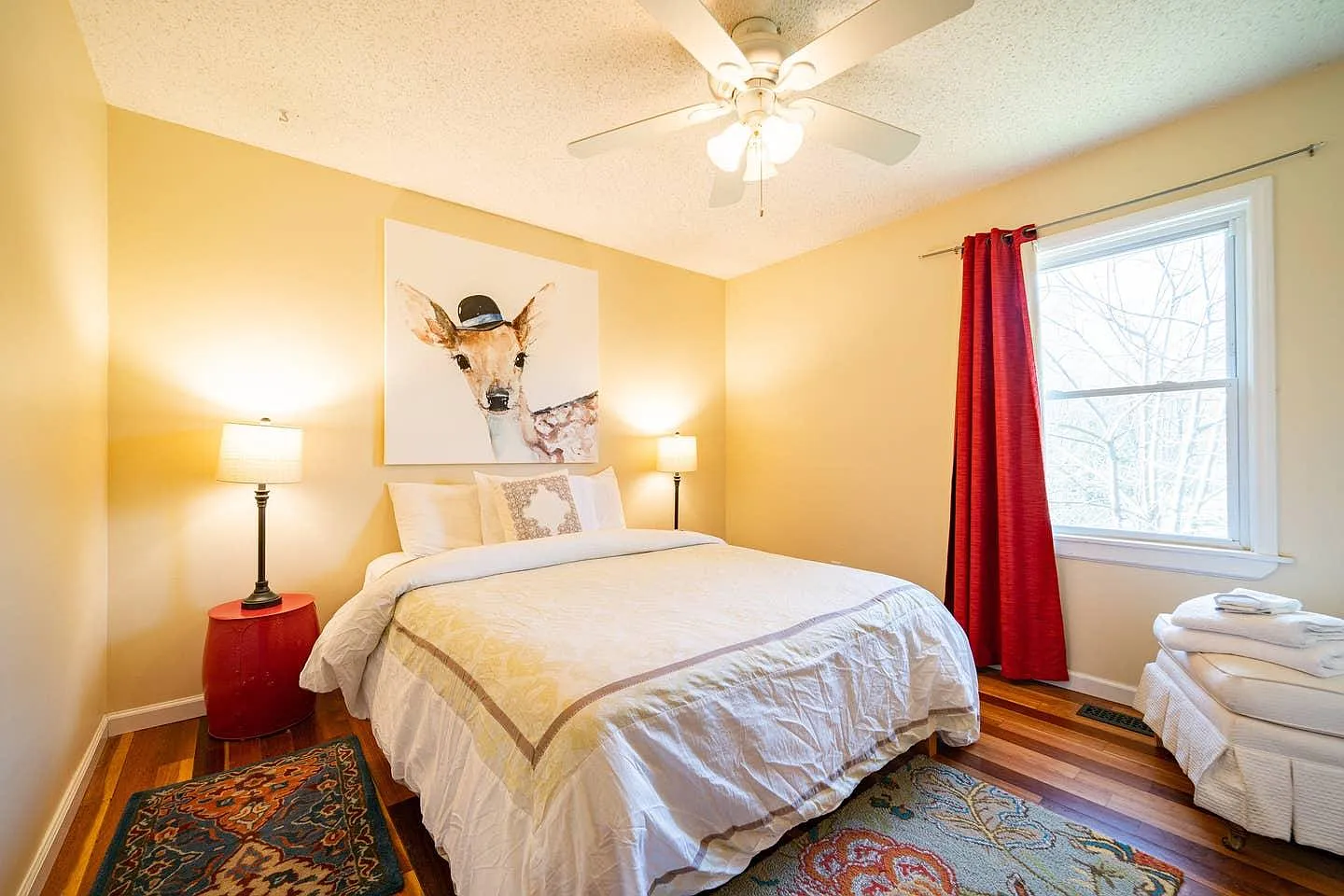 3 bed, 1.5 bath, 1025 sqft, $1,900 — Photo 4