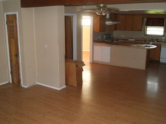 4th image of 4312 McCutchen Ave