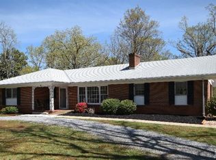 112 Mountainview Dr, Madison Heights, VA 24572