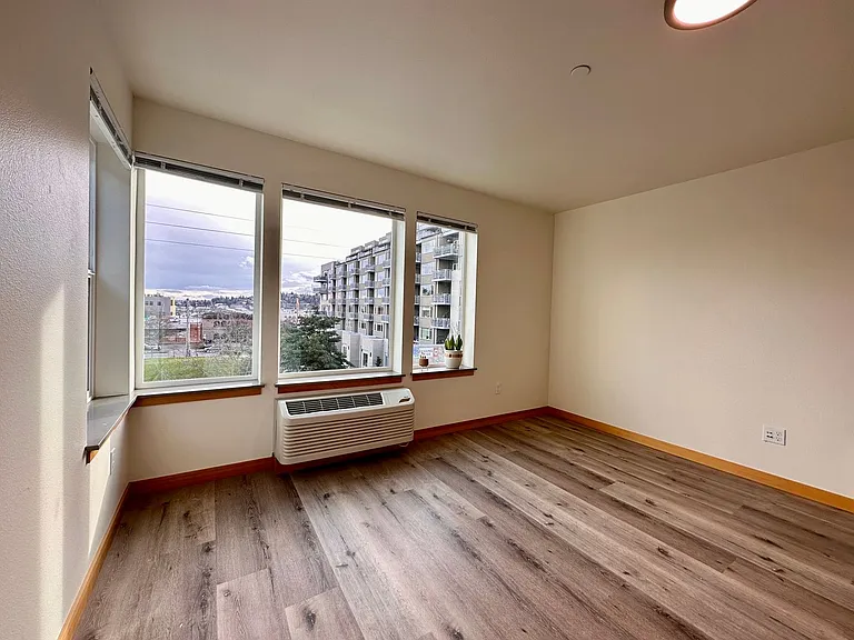 Ballard 58 — Photo 14