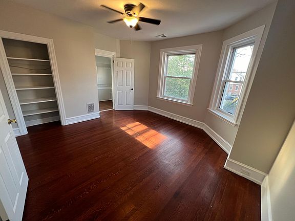 5th image of 800 N Franklin St APT 2